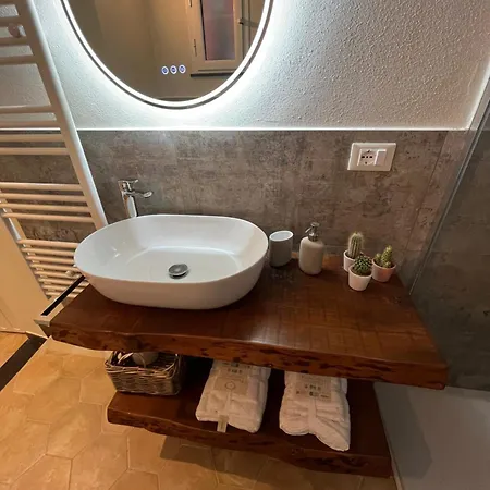 La Casetta * 瓦拉泽